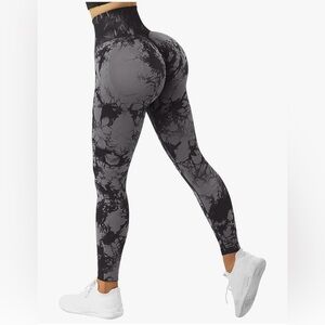 Chic Tie-Dye Black and Gray Women's Leggings